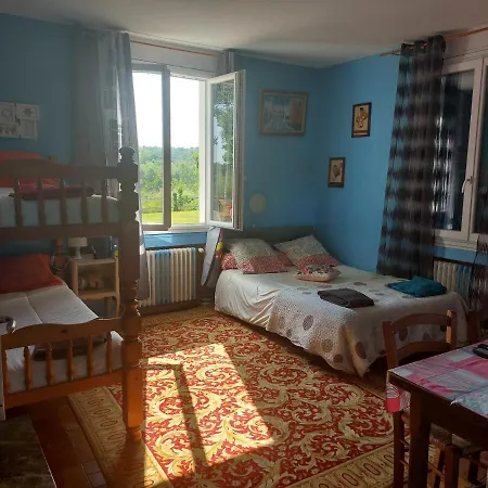 Aux Volets Bleu Guest house Villeneuve-sur-Lot